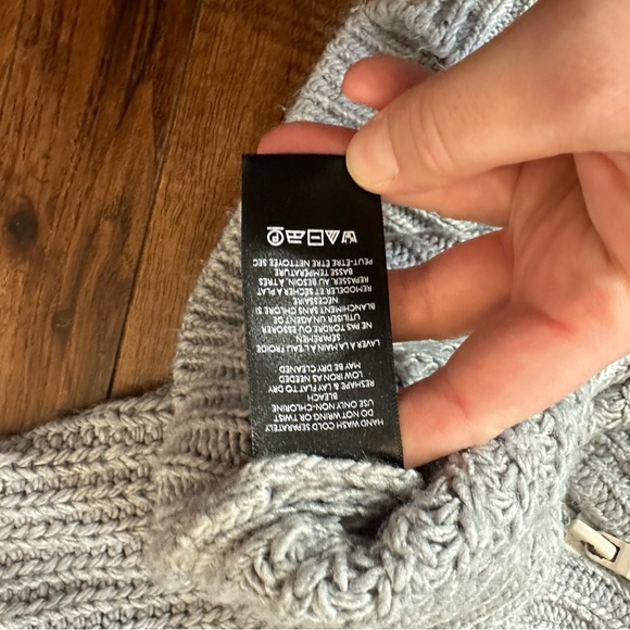 Urban Outfitters Cropped Grey Zip Up Sweater chunky knit with large collar M - Picture 6 of 11